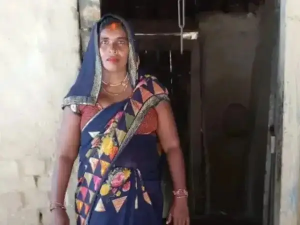 कौशांबी में सात बच्चों की मां लापता, पति ने बेटी के ससुर पर साथ ले जाने का लगाया आरोप